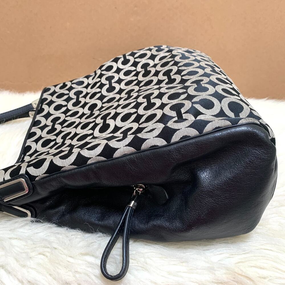 COACH MADISON Black & White OP ART Signature Fabric PHOEBE Shoulder Bag 26448 - Picture 12 of 16